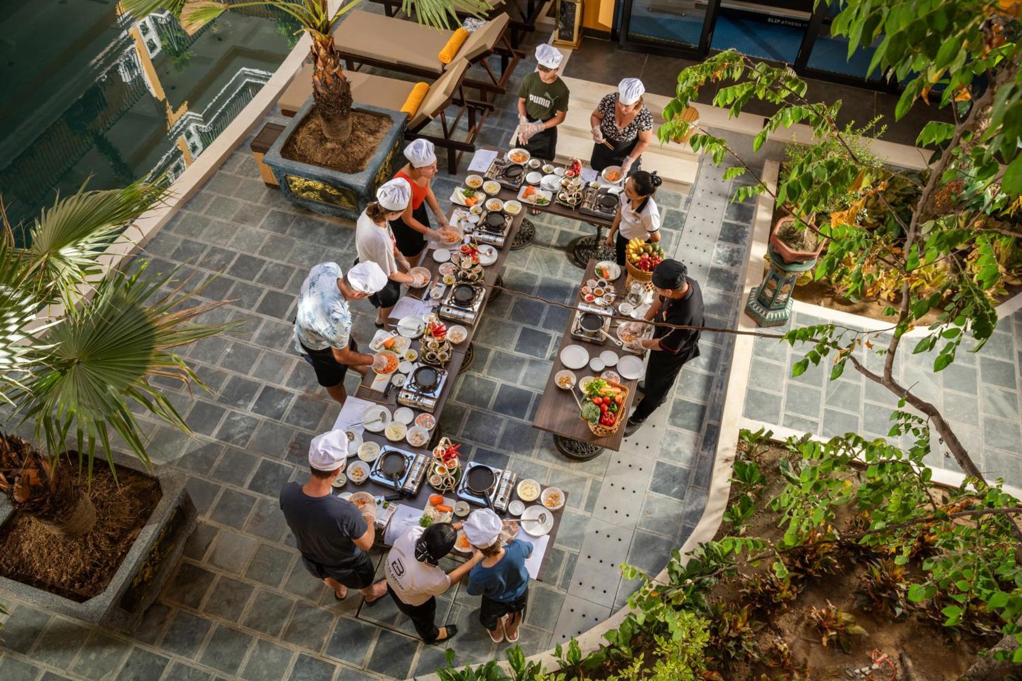Hoi An Babylon Riverside Hotel & Spa 外观 照片