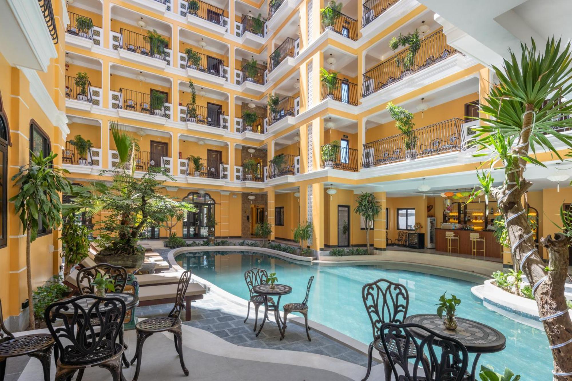 Hoi An Babylon Riverside Hotel & Spa 外观 照片